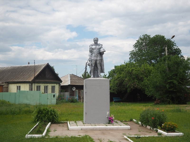 Памятник Неизвестному солдату.