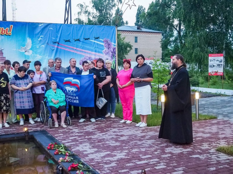 Международные акции «Огненные картины войны» и «Свеча памяти» в ГАУ СО ""Подлесновский Дом-Интернат для престарелых и инвалидов".
